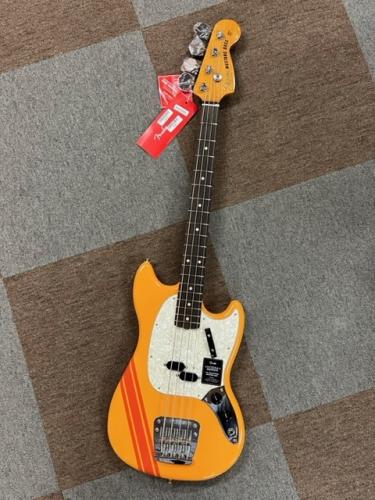 Fender Vintera II '70s Competition Mustang Bass, Rosewood Fingerboard, Competition Orange