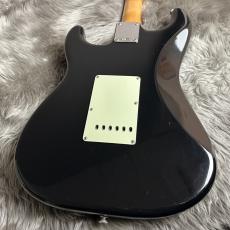 Fender Limited Edition Vintera II Road Worn ‘60s Stratocaster -Black 【現物画像】_6