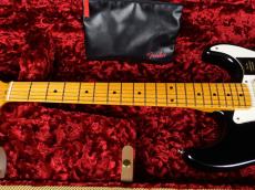 Fender American Vintage II 1957 Stratocaster Black_4