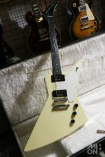 Gibson Explorer Classic White 2008 w/ Seymour Duncan Pickups_11