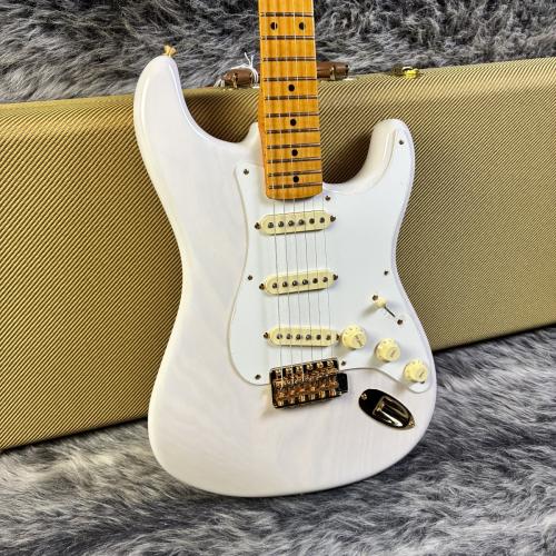 Fender Limited Edition American Vintage II 1957 Stratocaster White Blonde
