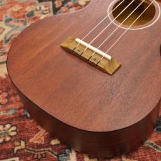 Gretsch G9120 Tenor Standard Ukulele with Gig Bag, Ovangkol Fingerboard, Vintage Mahogany Stain 【特価】_3