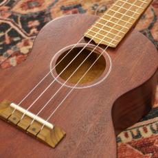 Gretsch G9120 Tenor Standard Ukulele with Gig Bag, Ovangkol Fingerboard, Vintage Mahogany Stain 【特価】_4