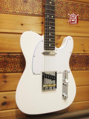 Fender Made in Japan Limited Hybrid II Telecaster Blanc