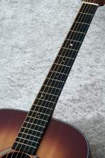 Martin D-18 Satin Ambertone 【サテン仕上げ/さらっとした質感】【2024年製】_4