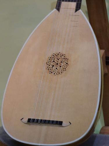 櫻井 浩一 8コース ルネッサンス・リュート【Renaissance Lute】