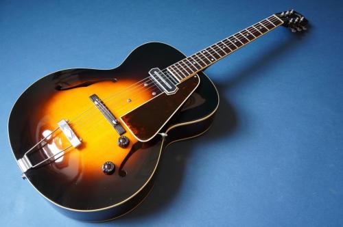 Archtop Tribute Custom ATC-150CC