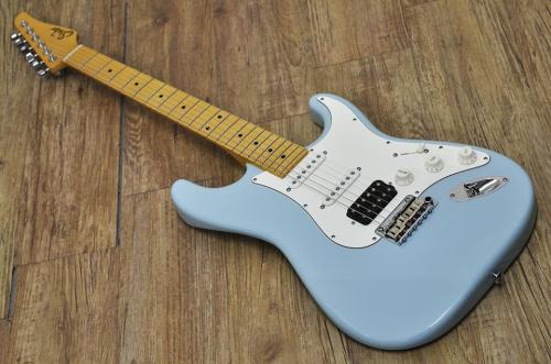 Suhr Core Line Classic S Antique HSS Sonic Blue