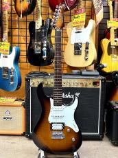 YAMAHA Pacifica 212VFM_2