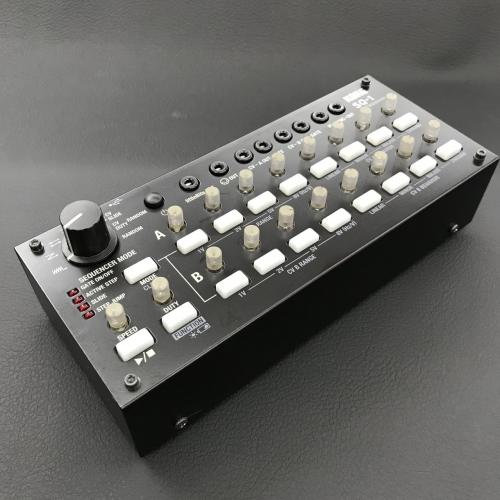 KORG SQ-1
