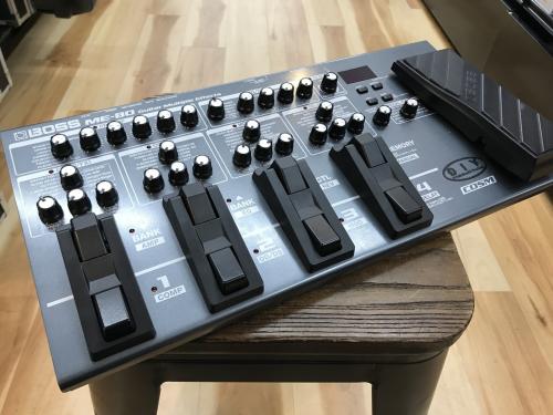 BOSS ME-80 Guitar Multiple Effects