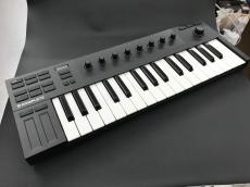 NATIVE INSTRUMENTS KOMPLETE KONTROL M32