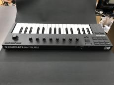 NATIVE INSTRUMENTS KOMPLETE KONTROL M32_4