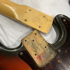 Fender 1976 Precision Bass_9