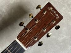Martin D-28 Modern Deluxe_6