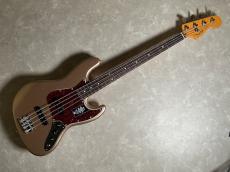 Fender AM PRO CLSC J BASSRW_2