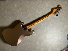 Fender AM PRO CLSC J BASSRW_6