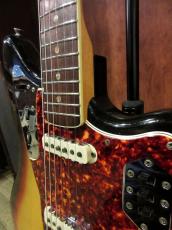 Fender 1966 Jaguar Sunburst "Binding & Dot marker"_4