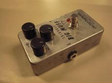 Electro-Harmonix TRIANGLE BIG MUFF_4