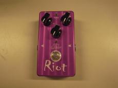 Suhr Riot