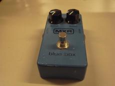 MXR blue box_4