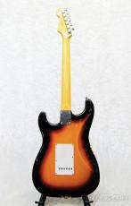 Fender Made in Japan Traditional 2025 Collection 60s Stratocaster - Competition 3-Color Sunburst / Vintage _4