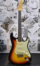 Fender Custom Shop ~Custom Collection~1964 Stratocaster Journeyman Relic -3 Color Sunburst-_2
