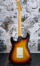 Fender Custom Shop ~Custom Collection~1964 Stratocaster Journeyman Relic -3 Color Sunburst-_4
