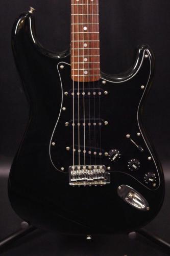 Squier CST-30S