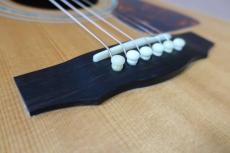 Guild D-55 / Peak and Shield Inlay・Original Grover 102G Peg・V-Block Abalone Fingerboard Inlay・Ebony Fingerboard and Bridge・Solid AA Sitka Spruce Top・Solid Indian Rosewood Side and Back【With Original Hard Ca_13