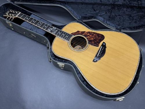 Terry's Casual TC-J7 Cherry 2008年製(Serial NO.1) / Spruce Top・Indian Rosewood Side and Back・Head Abalone Inlay・Top and Side and Back Abalone Trim・“桜” Inlay・Honduras Mahogany and Ebony 5P Neck【With Original Hard Case】