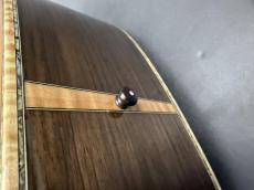 Terry's Casual TC-J7 Cherry 2008年製(Serial NO.1) / Spruce Top・Indian Rosewood Side and Back・Head Abalone Inlay・Top and Side and Back Abalone Trim・“桜” Inlay・Honduras Mahogany and Ebony 5P Neck【With Original Hard Case】_13
