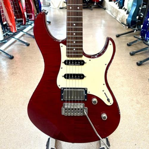YAMAHA Pacifica 612VⅡFM