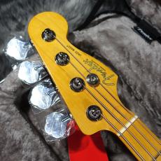 Fender American Professional II Jazz Bass 3-Color Sunburst_5