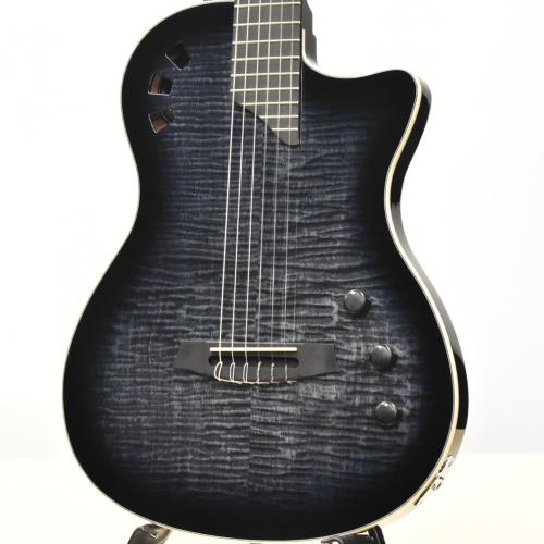 Cordoba 【クロサワ横浜店】Stage Black Burst 【5cm未満の薄胴エレガット】【スプルース&フレイムメイプル化粧板】