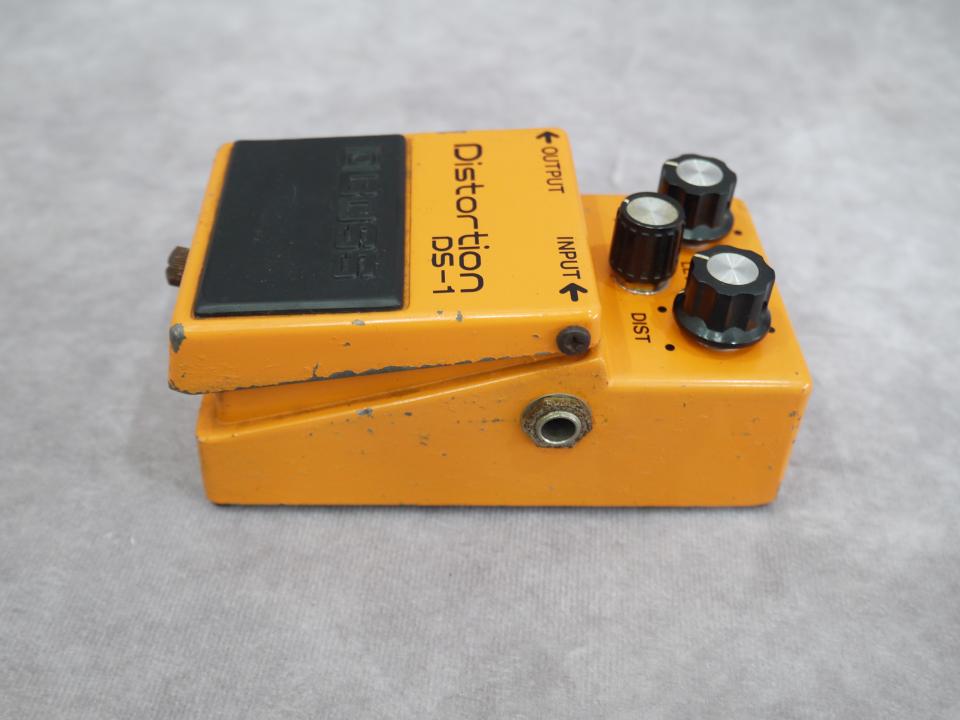 ビンテージ❗️1979年製BOSS DS-1 ディストーション 1979 BOSS Distortion DS-1 – Vintage Guitar Workshop
