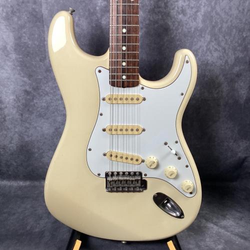 Squier SST-30