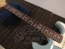Fender USA American professional Stratocaster HSS_16