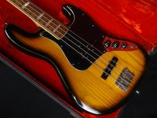 Fender 1978 Jazz Bass 3-Color Sunburst_3