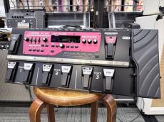 BOSS RC-300  Loop Station