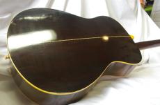 YAMAHA FG-202_3