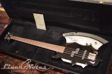 GENE SIMMONS AXE Bass (Black)