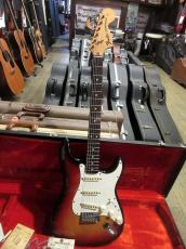 Fender 1974 Fender Stratocaster Sunburst / Rose
