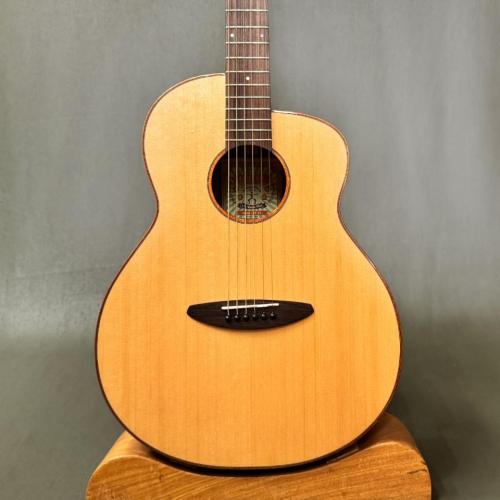aNueNue LF23