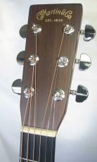 Martin 000-28 / Grover Peg・Solid Sitka Spruce Top・Solid Rosewood Side and Back・Ebony Fingerboard & Bridge・Original Black Pick guard【With Original Hard Case】2017年製_3