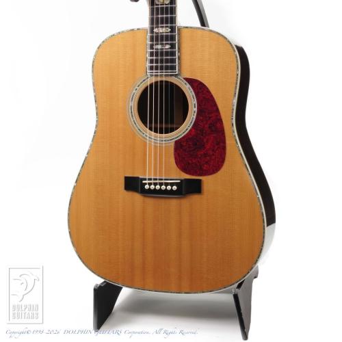 Martin D-45 