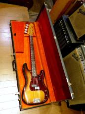Fender '73 Precision Bass_15