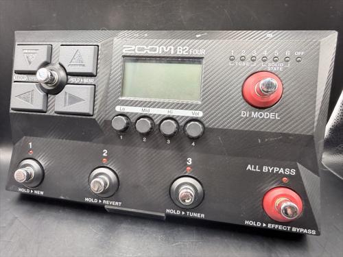 ZOOM B2 Four