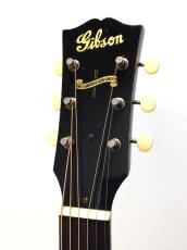 Gibson 1942 Banner J-45 Light Aged	Vintage Sunburst_3
