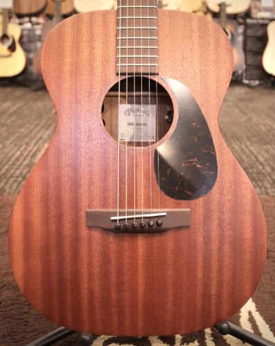 Martin 000JRE SAPELE #2979682 【実物演奏動画あり】【福岡店在庫】【最大36回まで分割手数料0%】